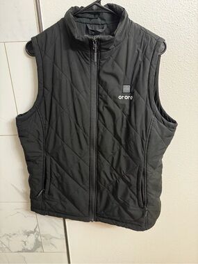 Ororo black quilted vest